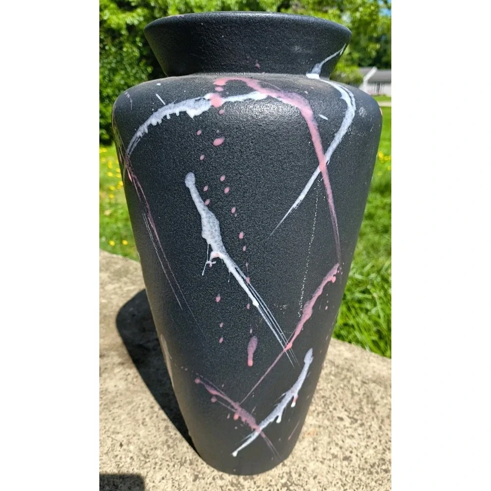 Vintage 80s Harris Pottery Vase Classic Black Pink/White Splatter Retro Abstract